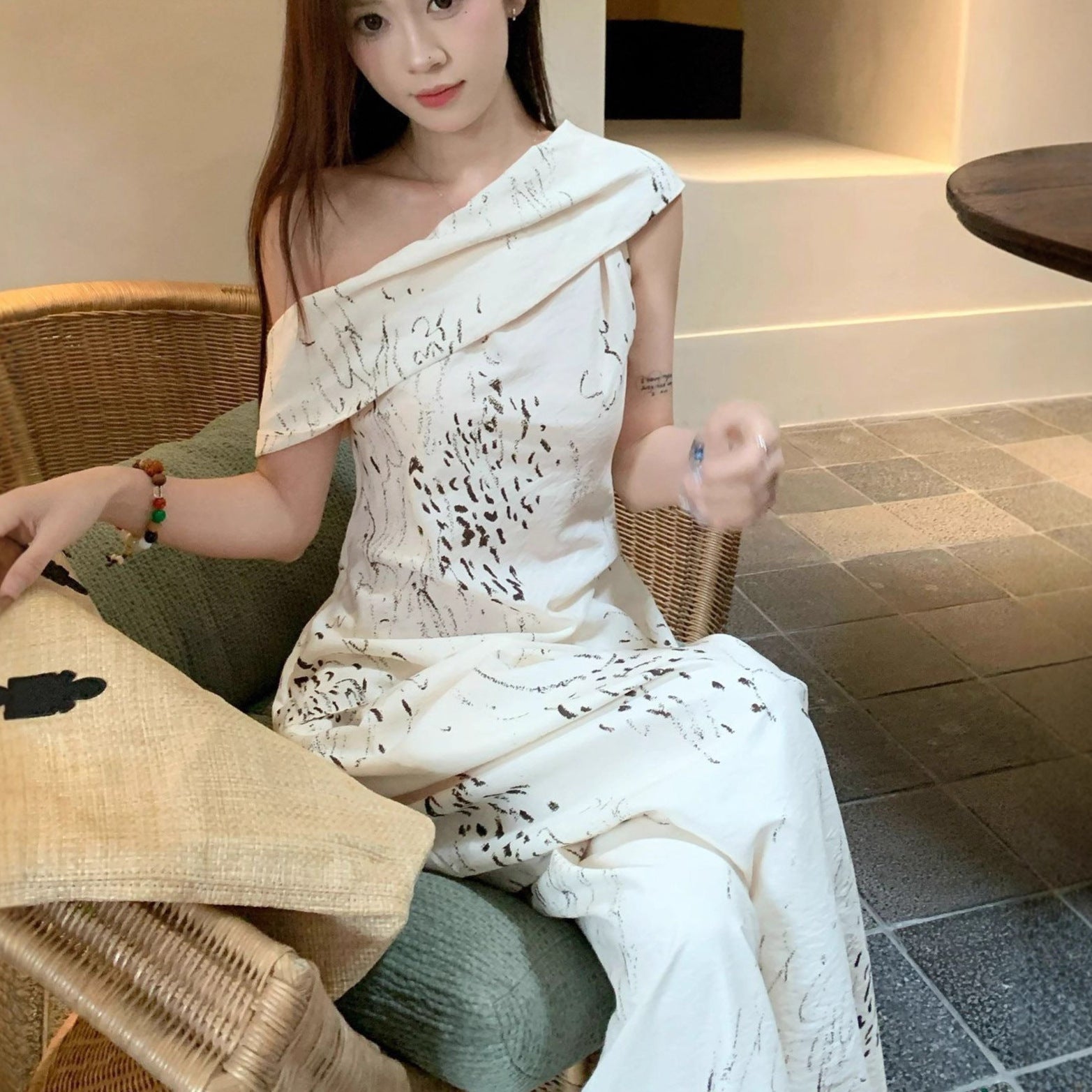 791207356-1